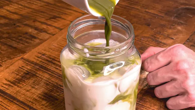 Una bebida más versátil que el café, más sana y más fresca