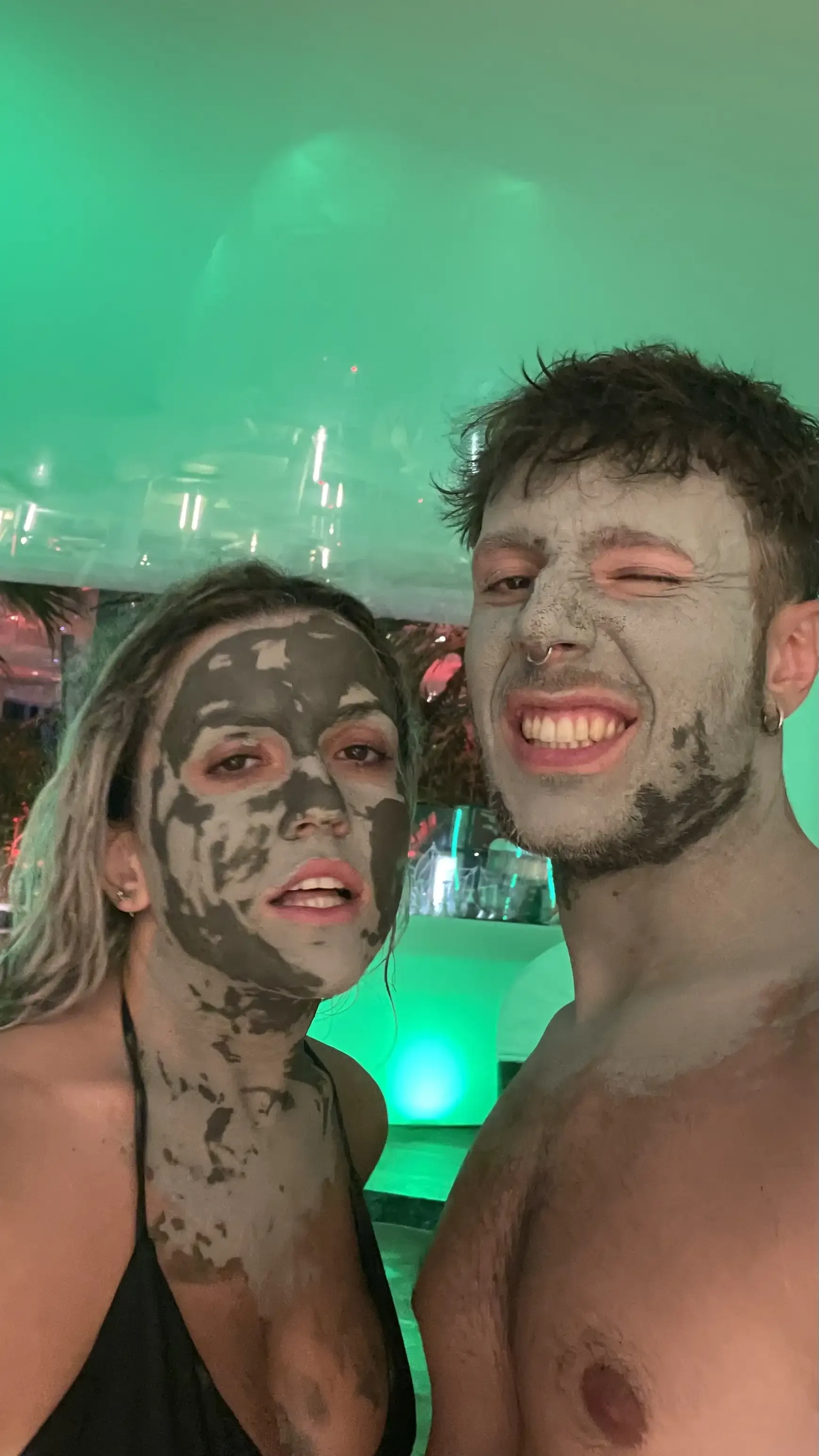 Nosotros en el balneario Therme de Bucarest