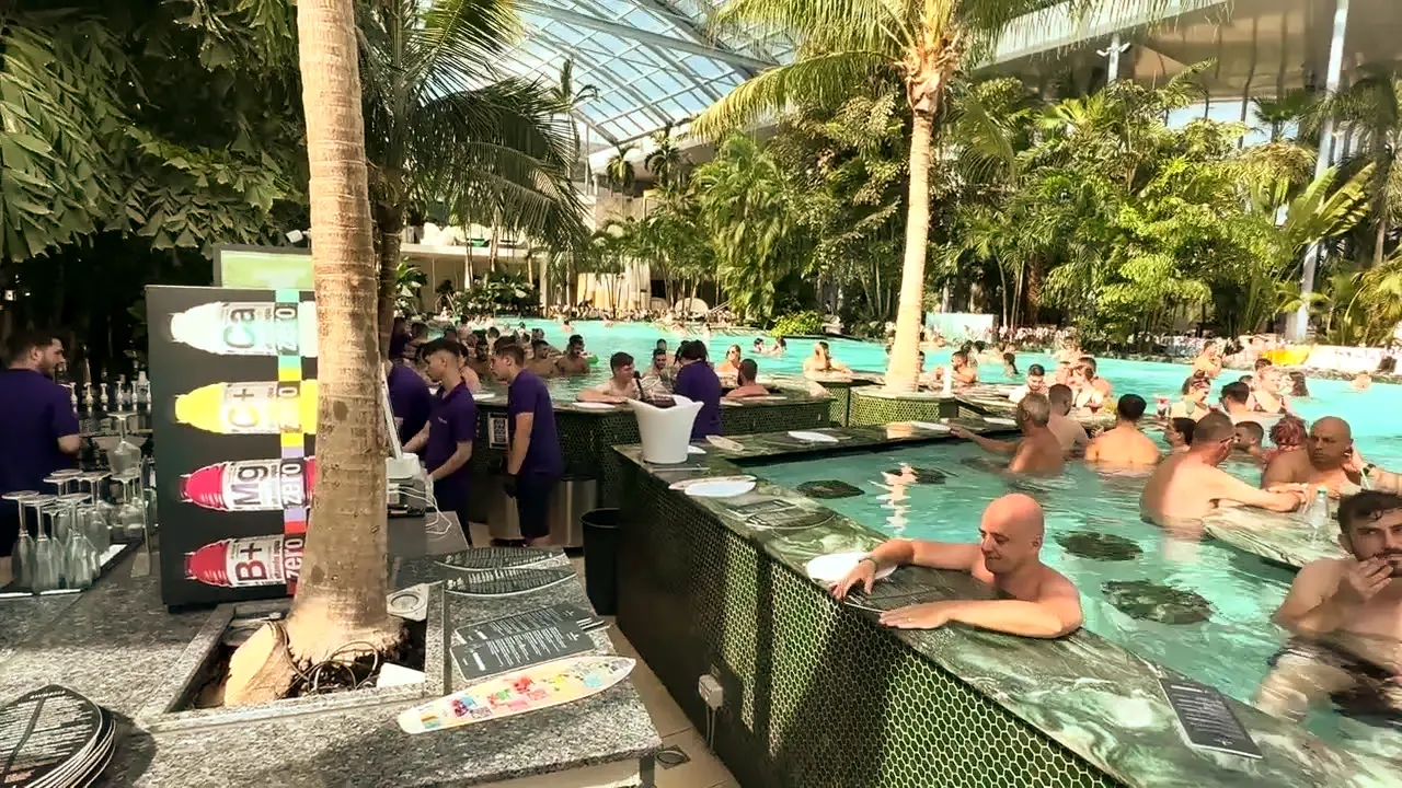 Piscinas del balneario Therme, Rumanía