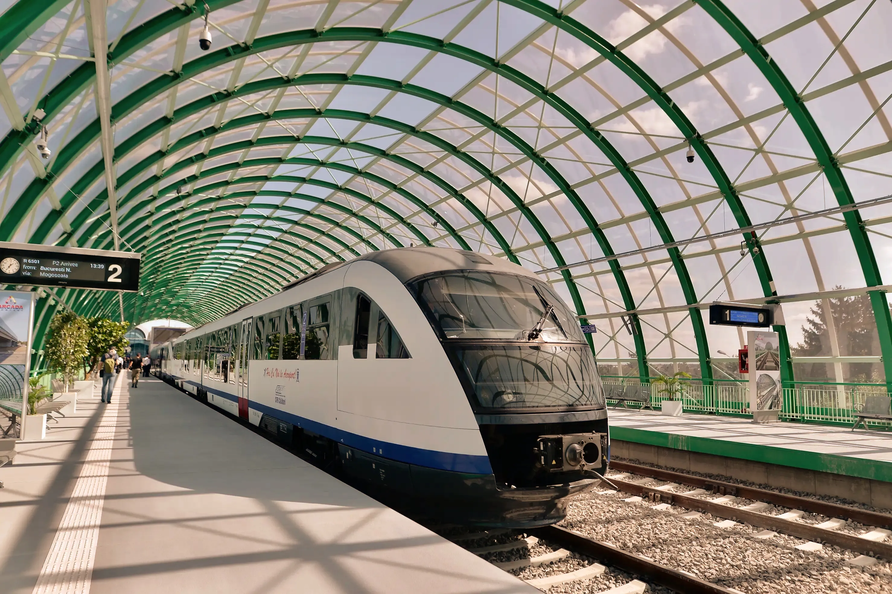 Tren del aeropuerto al centro de Bucarest